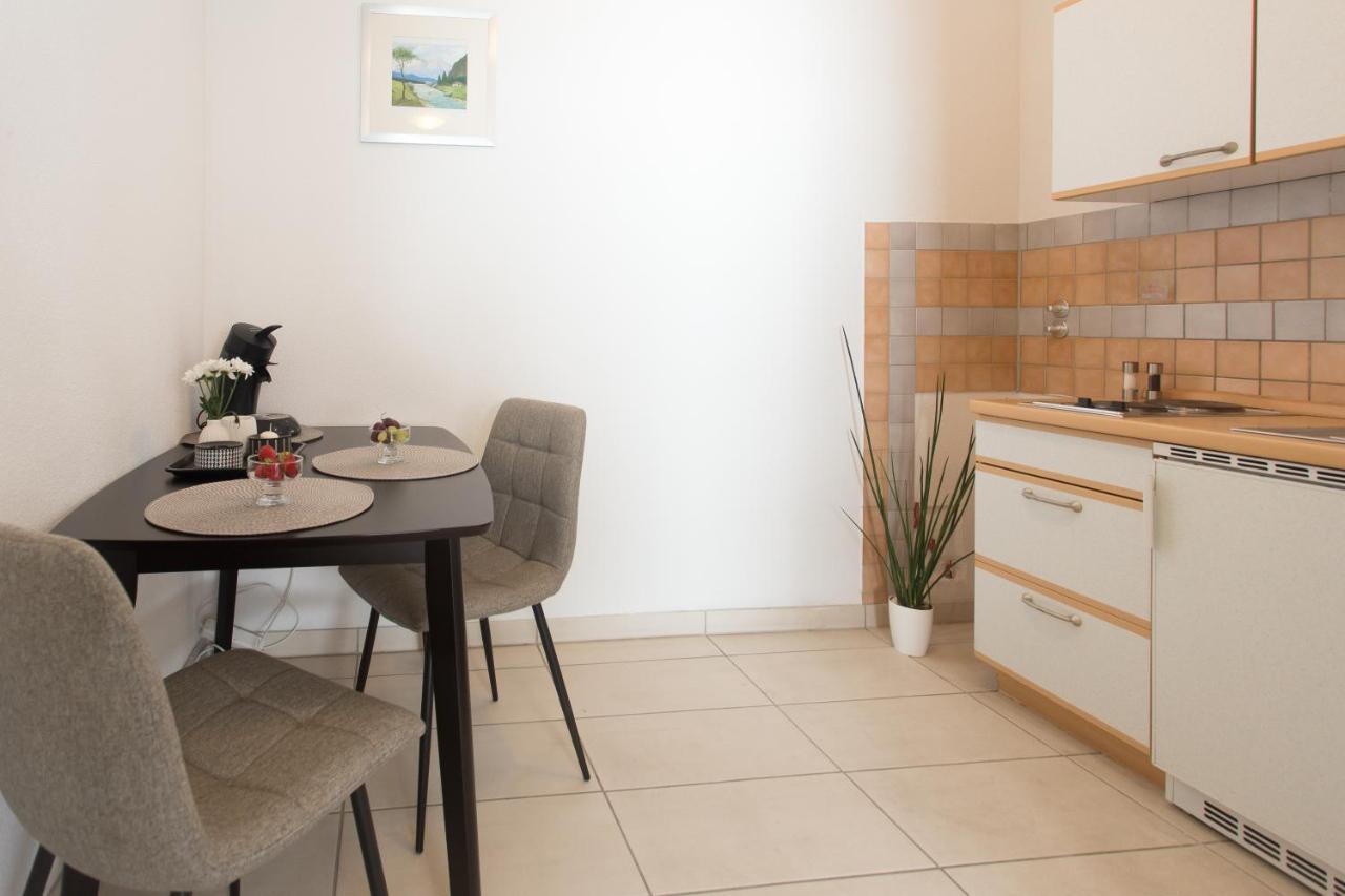 Apartmani Stanic Seget Vranjica Exterior photo