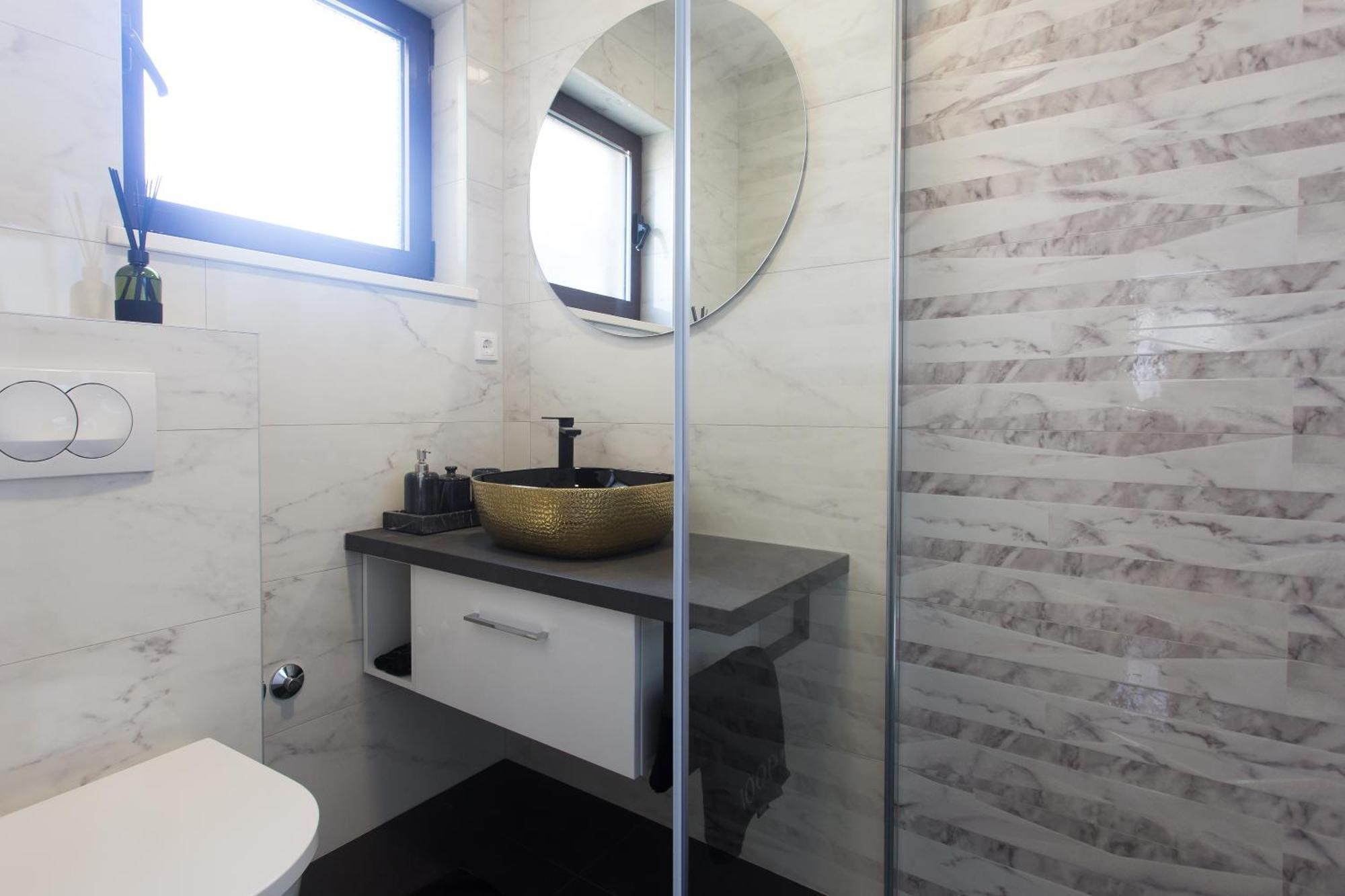 Apartmani Stanic Seget Vranjica Room photo